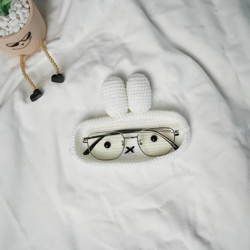 Handmade Crochet Animal Eyeglass Stand, Bunny Glasses Holder Tray, Cute Desk Decor & Accessory, Unique Gift Idea